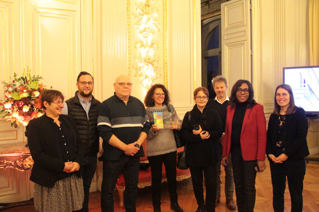 La Copropri T La Vigneraie Aux Clayes Sous Bois R Compens E Par Le